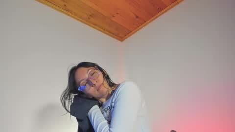 Snapshot of paula_perez07 chatting on 23, 10, 2025 Paula perez - online show from 23, 10, 2025