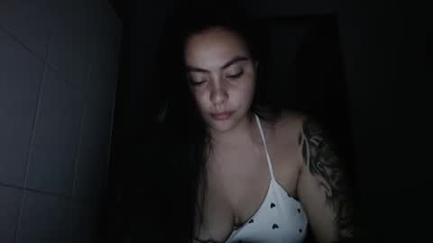 Snapshot of paula_torrez chatting on 10, 11, 2025 paula_torrez online show from 10, 11, 2025