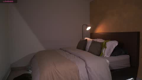 Paula online show from 8, 3, 2025