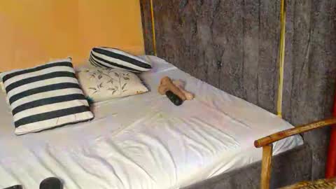 paualah online show from 13, 4, 2026