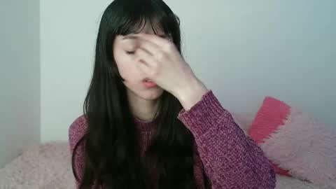 Snapshot of paulainblue chatting on 12, 3, 2025 online show from 12, 3, 2025