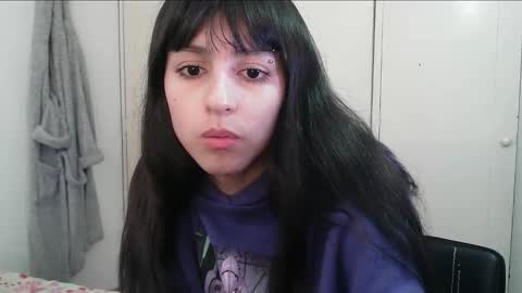 Snapshot of paulainblue chatting on 22, 9, 2025 online show from 22, 9, 2025