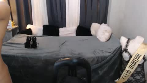 paulalawman online show from 11, 1, 2026