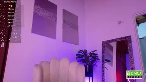 Paula Toro  online show from 30, 7, 2026