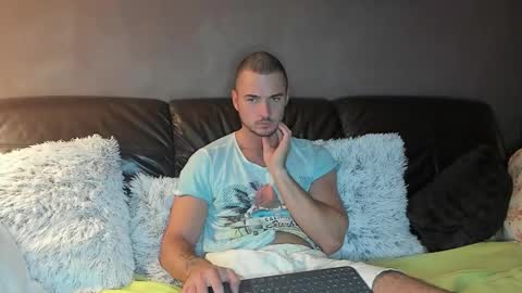 Snapshot of paulblack021 chatting on 24, 10, 2025 paulblack021 online show from 24, 10, 2025