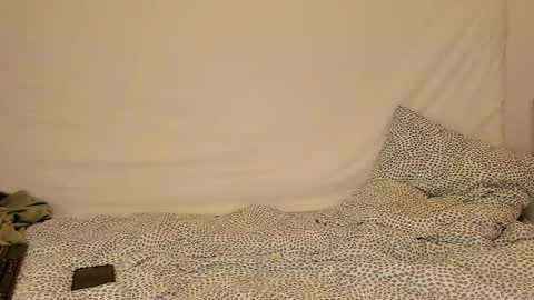 Snapshot of paulblack021 chatting on 15, 11, 2025 paulblack021 online show from 15, 11, 2025