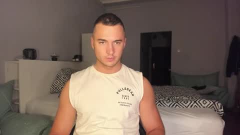 Snapshot of paulblack021 chatting on 20, 11, 2025 paulblack021 online show from 20, 11, 2025