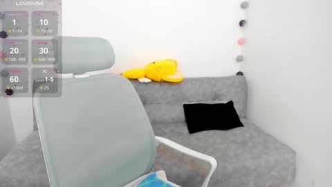 Snapshot of paulette65 chatting on 13, 11, 2025 PAU online show from 13, 11, 2025