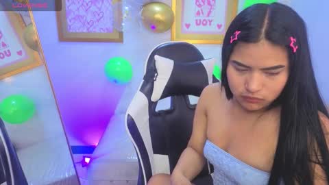 Live 800am 200pm COLOMBIAN HOUR online show from 18, 3, 2026