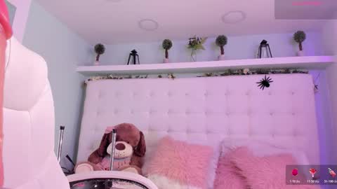 Snapshot of paulha_miller chatting on 3, 11, 2025 paulha_miller online show from 3, 11, 2025