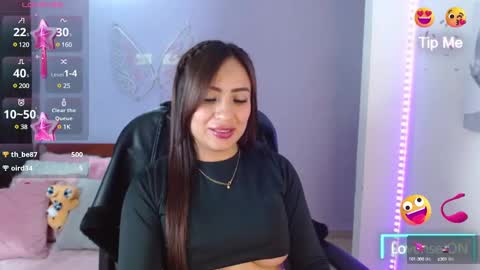 Snapshot of paulina_galvis2700 chatting on 23, 12, 2024 paulina online show from 23, 12, 2024