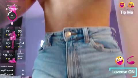 Snapshot of paulina_galvis2700 chatting on 4, 2, 2025 paulina online show from 4, 2, 2025