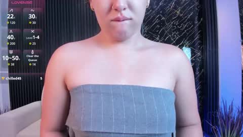 Snapshot of paulina_sweett chatting on 15, 9, 2025 Paulina online show from 15, 9, 2025