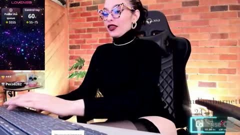 Snapshot of paulinabarnett_ chatting on 25, 10, 2025 Paulina online show from 25, 10, 2025