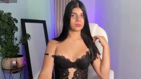 Snapshot of paulinabelle chatting on 26, 1, 2025 Paulina Belle online show from 26, 1, 2025