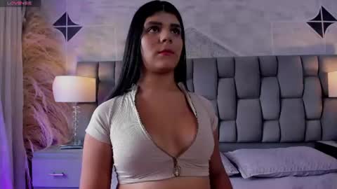 Paulina Belle online show from 12, 6, 2026