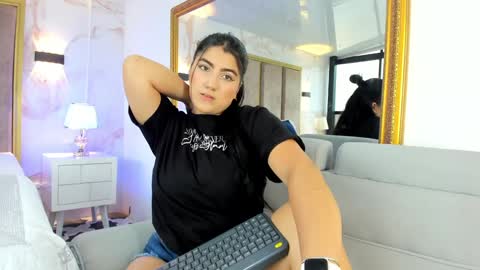 Snapshot of paulinaduarte_ chatting on 20, 12, 2024 Paulina online show from 20, 12, 2024