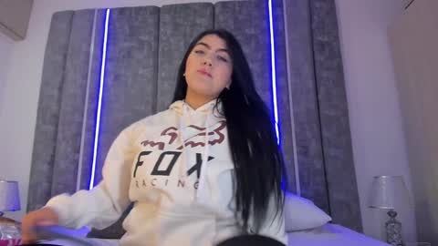 Snapshot of paulinaduarte_ chatting on 17, 1, 2025 Paulina online show from 17, 1, 2025