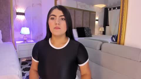 Snapshot of paulinaduarte_ chatting on 17, 2, 2025 Paulina online show from 17, 2, 2025