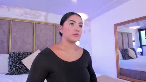 Snapshot of paulinaduarte_ chatting on 19, 9, 2025 Paulina online show from 19, 9, 2025