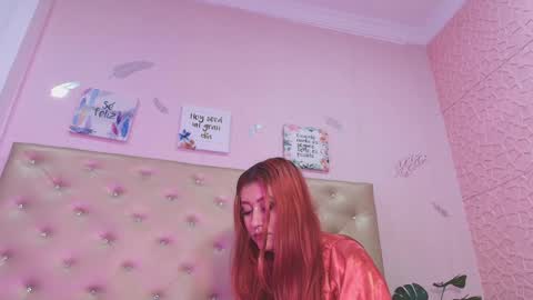 PaulinaSaennz online show from 14, 2, 2025