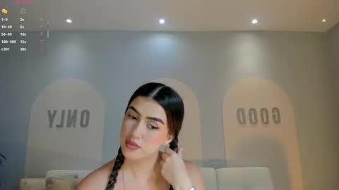 Paulina Santos  online show from 13, 3, 2026