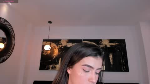 Paulina Santos  online show from 17, 4, 2026