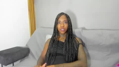 Snapshot of pauline_fox chatting on 11, 9, 2025 Pauline online show from 11, 9, 2025