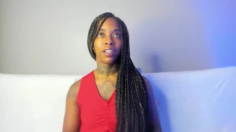 Snapshot of pauline_fox chatting on 13, 9, 2025 Pauline online show from 13, 9, 2025