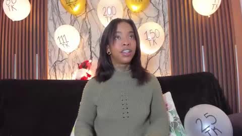 Snapshot of pauline_fox chatting on 16, 11, 2025 Pauline online show from 16, 11, 2025