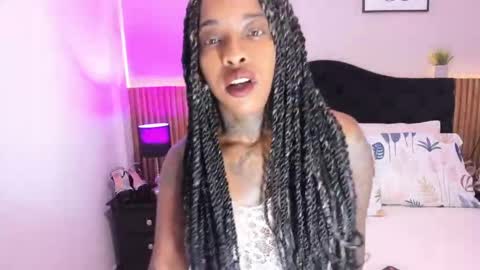 Pauline online show from 12, 4, 2026