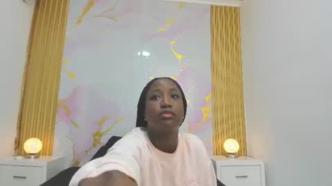 Snapshot of paulinekosh chatting on 26, 7, 2026 Pauline Kosh online show from 26, 7, 2026