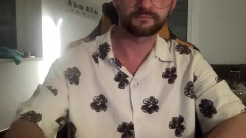 Snapshot of paulsimpsn chatting on 20, 9, 2025 love bush online show from 20, 9, 2025