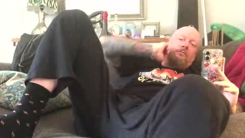 Snapshot of paulyb445 chatting on 2, 10, 2025 paulyb445 online show from 2, 10, 2025