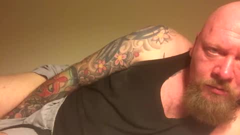 Snapshot of paulyb445 chatting on 7, 11, 2025 paulyb445 online show from 7, 11, 2025