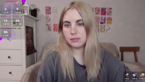 Snapshot of pawwsup1 chatting on 24, 2, 2025 Allisses online show from 24, 2, 2025