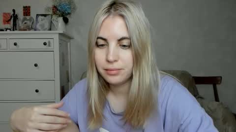 Snapshot of pawwsup1 chatting on 2, 12, 2025 Allisses online show from 2, 12, 2025