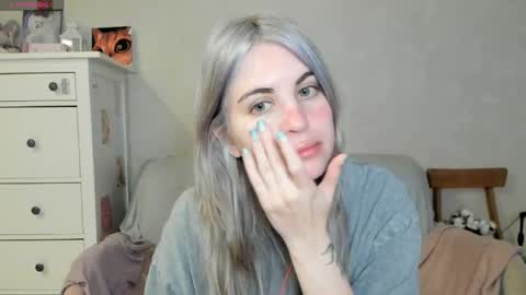 Snapshot of pawwsup1 chatting on 3, 4, 2026 Allisses online show from 3, 4, 2026