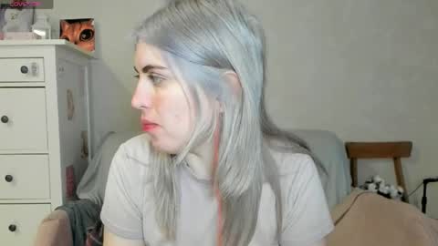 Snapshot of pawwsup1 chatting on 4, 4, 2026 Allisses online show from 4, 4, 2026