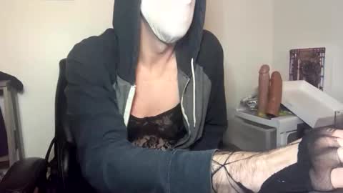 pcola8434 online show from 13, 10, 2025