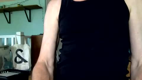 Snapshot of pea23 chatting on 1, 7, 2026 pea23 online show from 1, 7, 2026