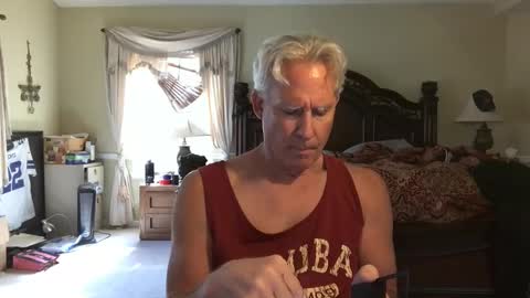 Snapshot of peacemakerone1 chatting on 28, 10, 2025 peacemakerone1 online show from 28, 10, 2025