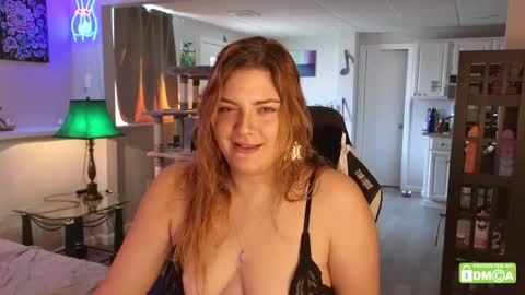   online show from 8, 10, 2025