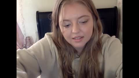 Snapshot of peachritual chatting on 14, 9, 2025 PeachRitual online show from 14, 9, 2025