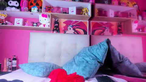 peachrougeh online show from 4, 2, 2026