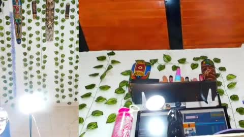 peachy__baby online show from 18, 4, 2026