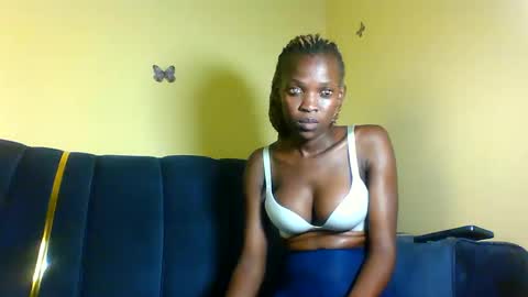 Snapshot of peachy_mummie chatting on 16, 10, 2025 peachie online show from 16, 10, 2025