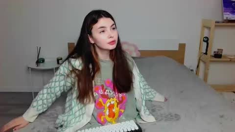 Peachy online show from 5, 3, 2025