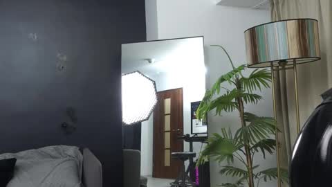 Snapshot of peachypixiee chatting on 27, 10, 2025 PeachyPixiee online show from 27, 10, 2025