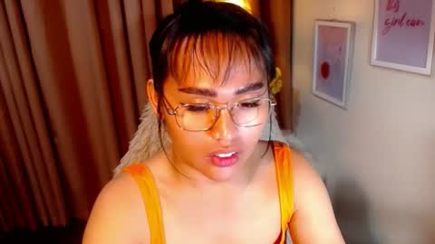 Angel Creamdensada online show from 19, 4, 2026